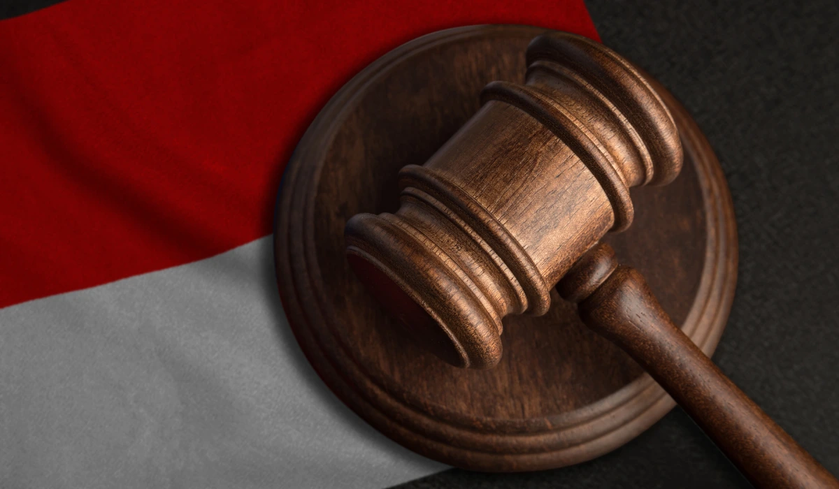 Hukum Tertinggi di Indonesia