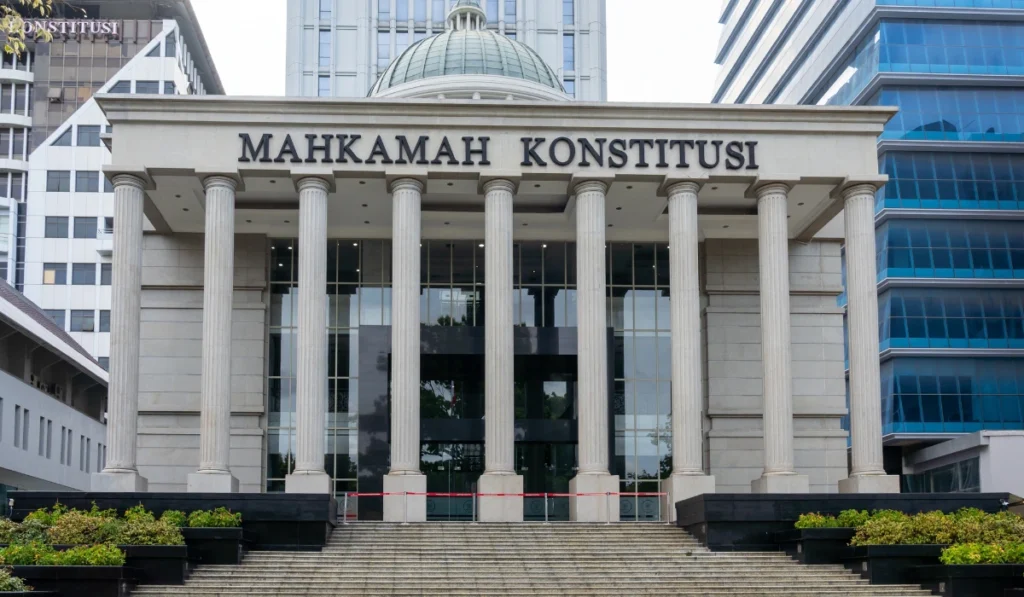 Fungsi UUD 1945 sebagai hukum tertinggi
